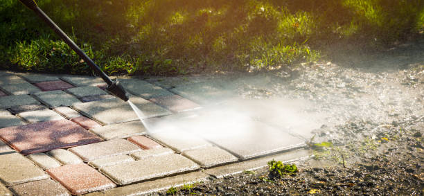 Best Pool Deck Cleaning  in Sierra Ridge, CO